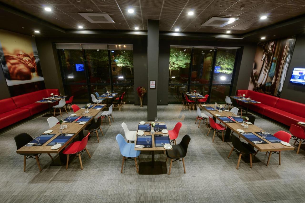 Ibis Istanbul Tuzla Hotel Cayirova ภายนอก รูปภาพ