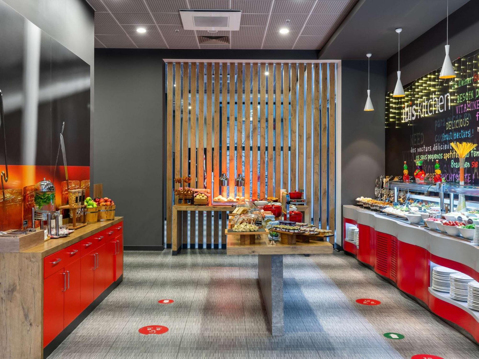 Ibis Istanbul Tuzla Hotel Cayirova ภายนอก รูปภาพ